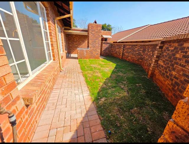 3 BEDROOM PROPERTY TO RENT IN MONTANA